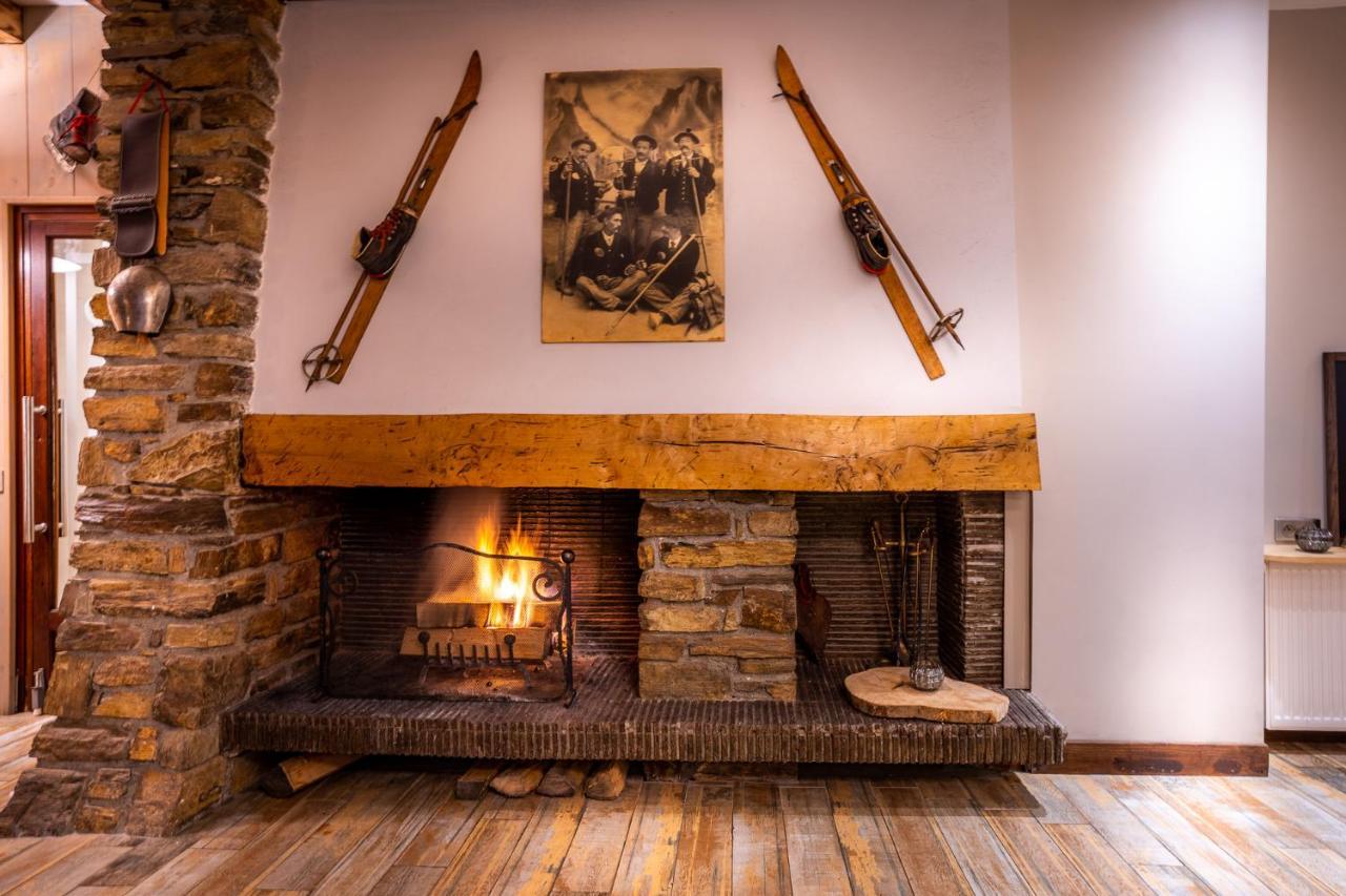 Hotel La Rencluse Saint-Mamet Luaran gambar