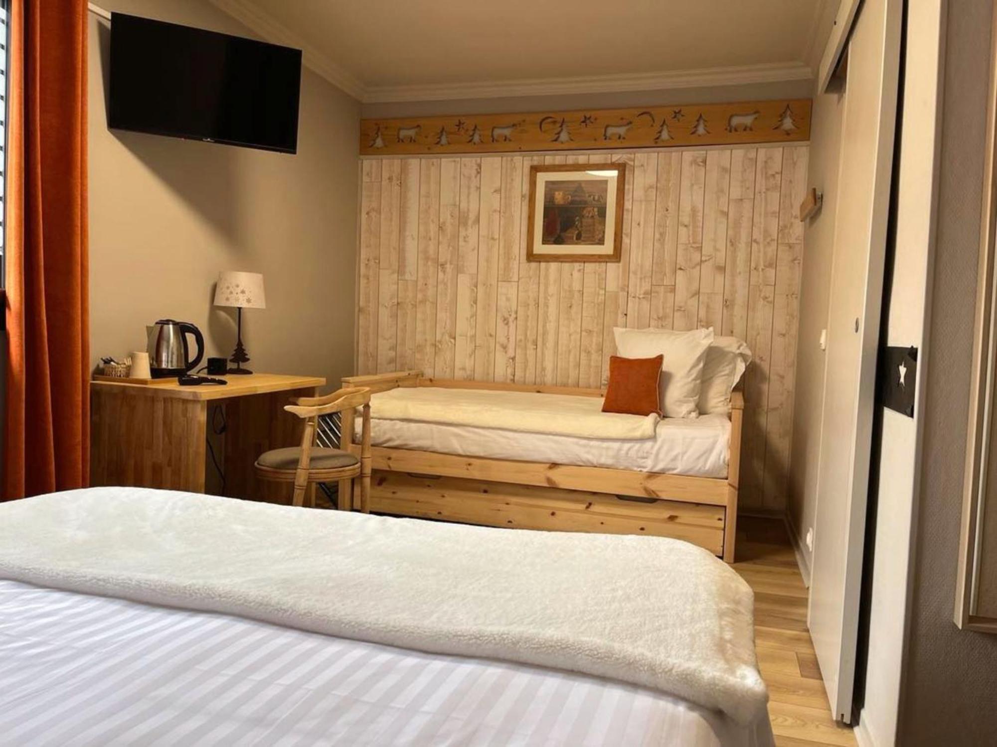 Hotel La Rencluse Saint-Mamet Luaran gambar