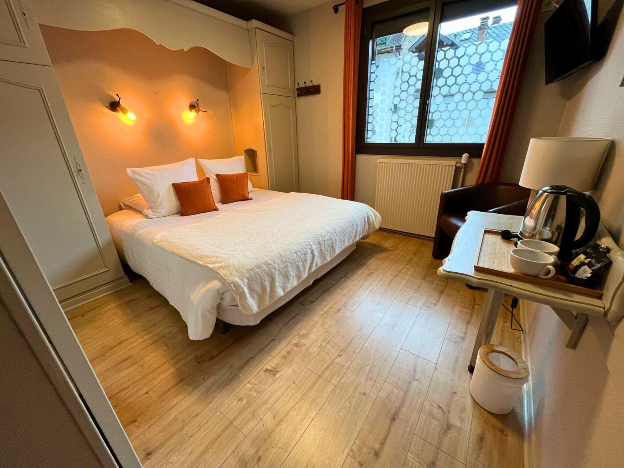 Hotel La Rencluse Saint-Mamet Luaran gambar
