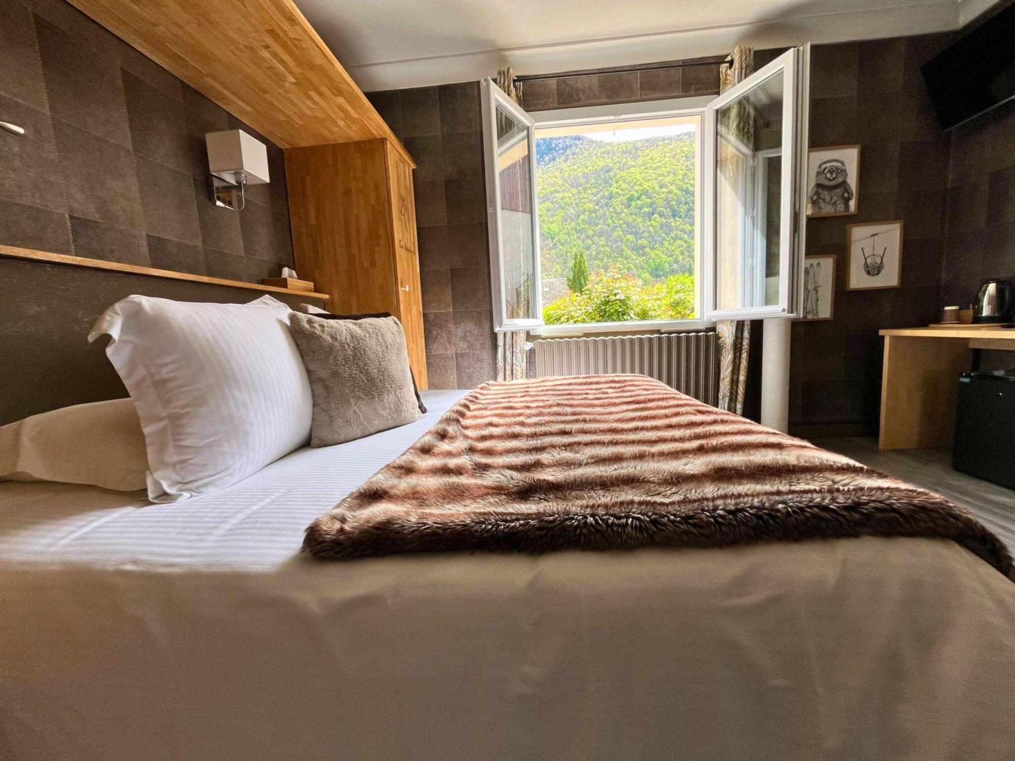 Hotel La Rencluse Saint-Mamet Luaran gambar