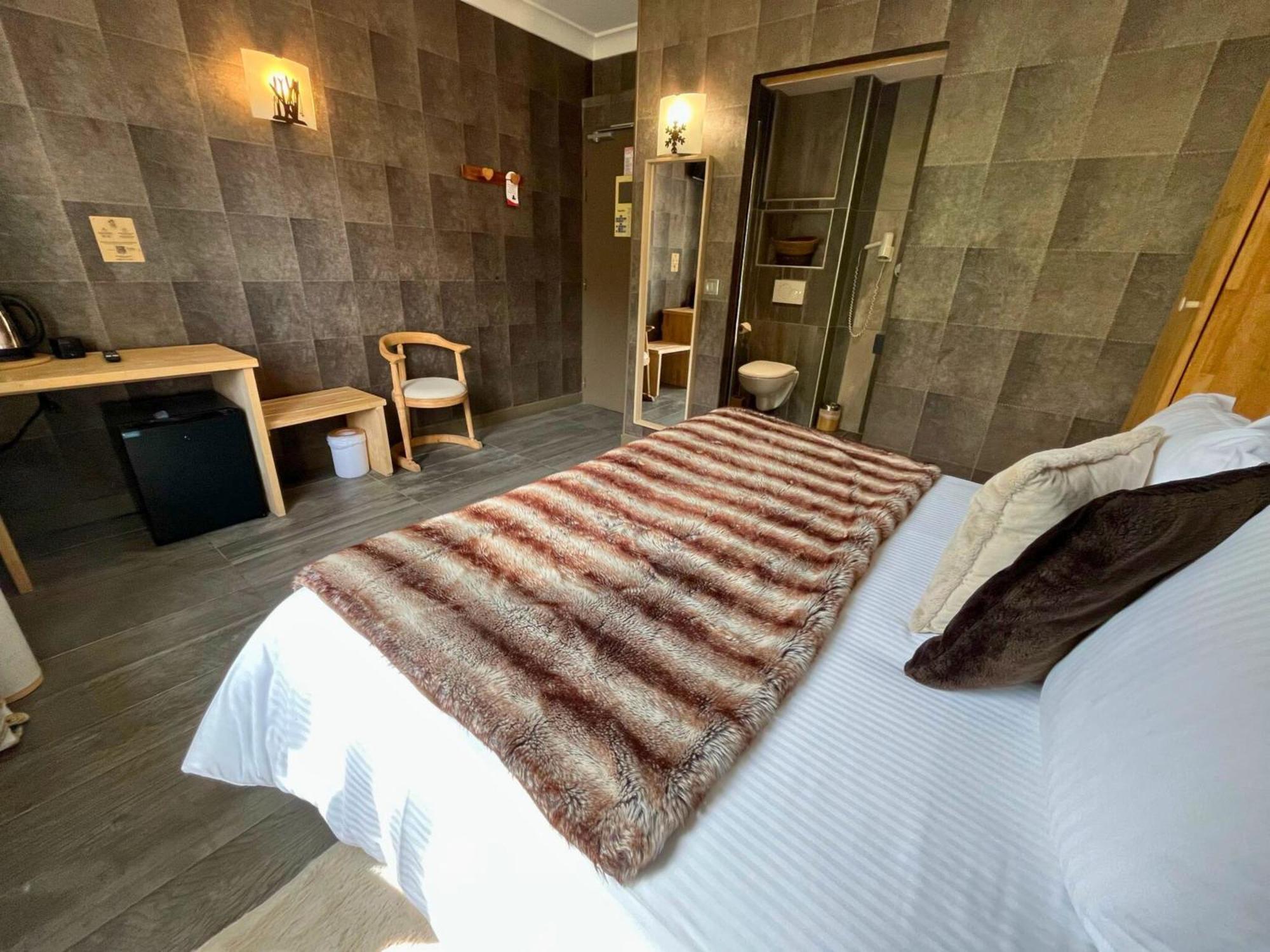 Hotel La Rencluse Saint-Mamet Luaran gambar